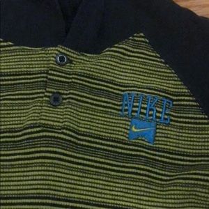 Boys- youth small - Nike thermal hoodie